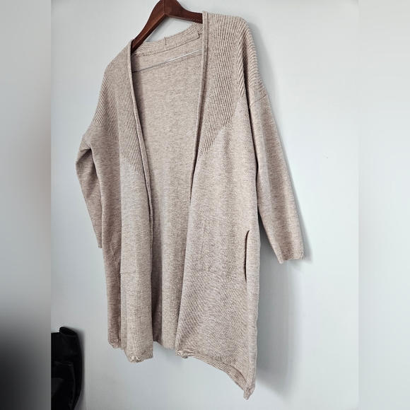 Pink Rose Knit Cardigan - Size US L - Picture 2 of 5